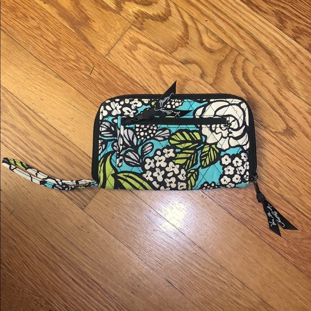 Vera Bradley Wrislet